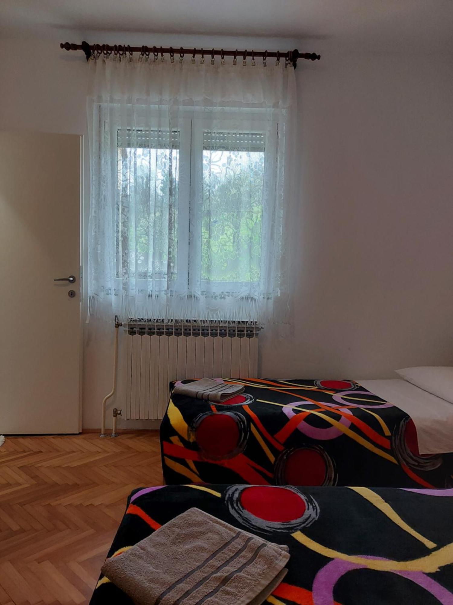 Elena Rooms Pasjak 외부 사진
